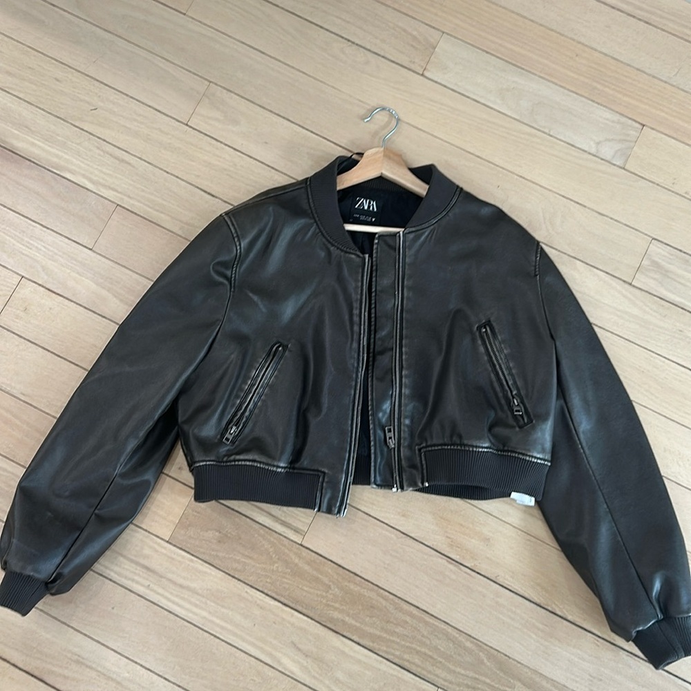 Zara cropped leather bomber